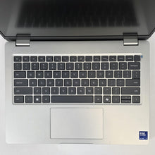 Load image into Gallery viewer, Dell Pro 14 PC14250 Platinum Silver 2.1 GHz Intel Core 7 32GB RAM 512GB Solid State Drive