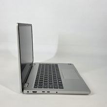Load image into Gallery viewer, Dell Pro 14 PC14250 Platinum Silver 2.1 GHz Intel Core 7 32GB RAM 512GB Solid State Drive