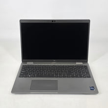 Load image into Gallery viewer, Latitude 5530 15.6 Silver 1.8 GHz Intel Core i7 12th Gen. 16GB RAM 512GB Solid State Drive