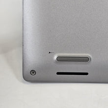Load image into Gallery viewer, Latitude 5530 15.6 Silver 1.8 GHz Intel Core i7 12th Gen. 16GB RAM 512GB Solid State Drive