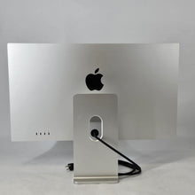 Load image into Gallery viewer, Apple Studio Display 27in 2026 Silver