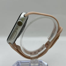 Load image into Gallery viewer, Apple Watch (Series 8) 45mm Silver WiFi 32GB
