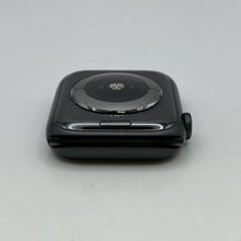 Load image into Gallery viewer, Apple Watch (Series 5) 44mm Grey WiFi 32GB