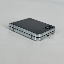 Load image into Gallery viewer, Galaxy Z Flip5 512GB Green (GSM Unlocked)