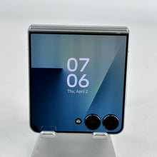 Load image into Gallery viewer, Galaxy Z Flip7 512GB Green (GSM Unlocked)