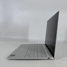 Load image into Gallery viewer, Dell XPS 13 Plus 9320 Silver 2.2 GHz Intel Core i7 13th Gen. 16GB RAM 512GB Solid State Drive