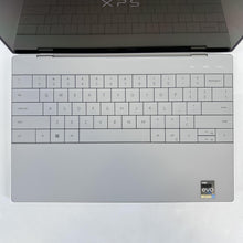 Load image into Gallery viewer, Dell XPS 13 Plus 9320 Silver 2.2 GHz Intel Core i7 13th Gen. 16GB RAM 512GB Solid State Drive