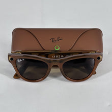 Load image into Gallery viewer, Meta Ray-Ban Meta Skyler (Gen 1) Shiny Caramel Transparent 32GB