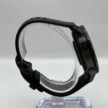 Load image into Gallery viewer, Garmin Venu 4 41mm Black GPS