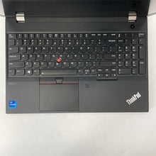 Load image into Gallery viewer, Lenovo ThinkPad P15s Gen 2 Black 2.8 GHz Intel Core i7 11th Gen. 16GB RAM 256GB Solid State Drive NVIDIA Quadro T500 4 GB