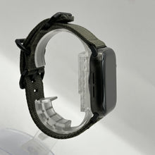 Load image into Gallery viewer, Apple Watch (Series 6) 44mm Black Unlocked 32GB