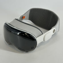 Load image into Gallery viewer, Apple Vision Pro 256GB