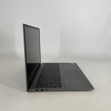 Load image into Gallery viewer, Dell Vostro 5620 16 Gray 2.1 GHz Intel Core i7 12th Gen. 16GB RAM 512GB Solid State Drive