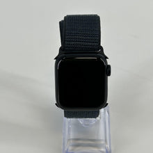 Load image into Gallery viewer, Apple Watch (SE) 2nd Gen. 40mm Black Unlocked 32GB