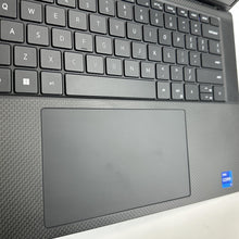 Load image into Gallery viewer, Dell XPS 15 9520 Silver 2.3 GHz Intel Core i7 12th Gen. 16GB RAM 512GB Solid State Drive NVIDIA GeForce RTX 3050 4 GB