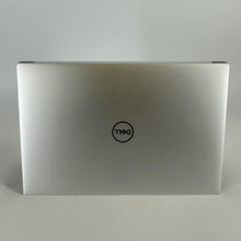 Load image into Gallery viewer, Dell XPS 15 9520 Silver 2.3 GHz Intel Core i7 12th Gen. 16GB RAM 512GB Solid State Drive NVIDIA GeForce RTX 3050 4 GB
