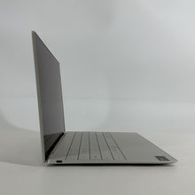 Load image into Gallery viewer, Dell XPS 13 9340 Silver 1.4 GHz Intel Core Ultra 7 64GB RAM 1TB Solid State Drive