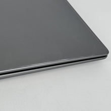 Load image into Gallery viewer, HP OmniBook X 14 Silver 3.4 GHz Qualcomm Snapdragon X Elite 16GB RAM 1TB Solid State Drive