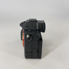 Load image into Gallery viewer, Sony Alpha 7R V 61MP Black