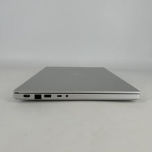 Load image into Gallery viewer, Razer Blade 15 Base 2020 Silver 2.6 GHz Intel Core i7 10th Gen. 16GB RAM 512GB Solid State Drive NVIDIA GeForce RTX 2070 8 GB