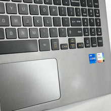 Load image into Gallery viewer, LG Gram 15 Silver 2.4 GHz Intel Core i5 11th Gen. 16GB RAM 512GB Solid State Drive