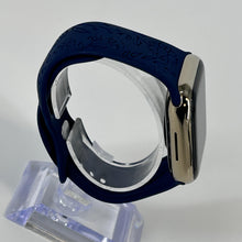 Load image into Gallery viewer, Apple Watch (Series 8) 41mm Gold Unlocked 32GB