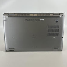 Load image into Gallery viewer, Latitude 5550 15.6 Silver 1.3 GHz Intel Core Ultra 5 16GB RAM 512GB Solid State Drive