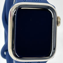 Load image into Gallery viewer, Apple Watch (Series 8) 41mm Gold Unlocked 32GB