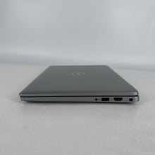 Load image into Gallery viewer, Latitude 5440 14 Gray 1.7 GHz Intel Core i7 13th Gen. 16GB RAM 512GB Solid State Drive