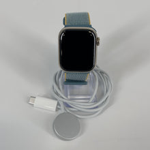 Load image into Gallery viewer, Apple Watch (Series 8) 41mm Gold Unlocked 32GB
