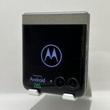 Load image into Gallery viewer, Motorola Razr (2026) 256GB Hematite (GSM Unlocked)