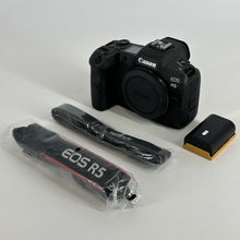 Load image into Gallery viewer, Canon EOS R5 45MP Black