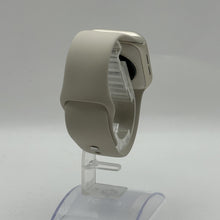 Load image into Gallery viewer, Apple Watch (SE) 2nd Gen. 40mm Gold WiFi 32GB