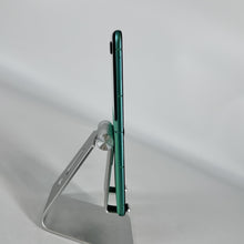 Load image into Gallery viewer, Motorola Razr (2025) 256GB Green (GSM Unlocked)