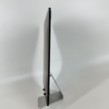 Load image into Gallery viewer, iPad Pro 13 (M4) 1TB Space Black (WiFi)