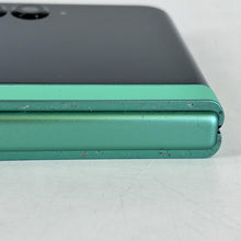 Load image into Gallery viewer, Motorola Razr (2025) 256GB Green (GSM Unlocked)