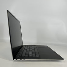 Load image into Gallery viewer, Dell XPS 15 9520 Silver 2.3 GHz Intel Core i7 12th Gen. 16GB RAM 512GB Solid State Drive NVIDIA GeForce RTX 3050 Ti 4 GB