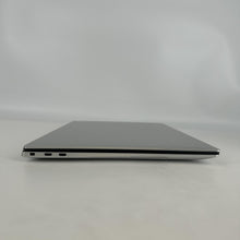 Load image into Gallery viewer, Dell XPS 15 9520 Silver 2.3 GHz Intel Core i7 12th Gen. 16GB RAM 512GB Solid State Drive NVIDIA GeForce RTX 3050 Ti 4 GB