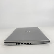 Load image into Gallery viewer, Dell Latitude 5540 15.6 Gray 1.7 GHz Intel Core i7 13th Gen. 16GB RAM 256GB Solid State Drive