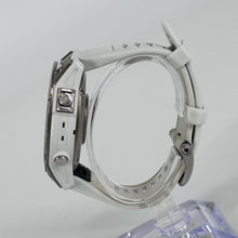 Load image into Gallery viewer, Garmin Epix Pro (Gen 2) Sapphire Edition 47mm White GPS