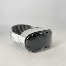 Load image into Gallery viewer, Apple Vision Pro 256GB