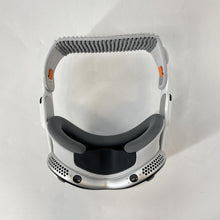 Load image into Gallery viewer, Apple Vision Pro 256GB