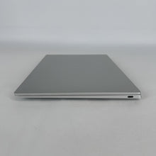Load image into Gallery viewer, Dell XPS 13 9350 Silver 2.2 GHz Intel Core Ultra 7 Series 2 32GB RAM 1TB Solid State Drive