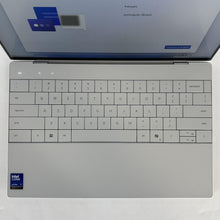 Load image into Gallery viewer, Dell XPS 13 9350 Silver 2.2 GHz Intel Core Ultra 7 Series 2 32GB RAM 1TB Solid State Drive