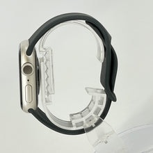 Load image into Gallery viewer, Apple Watch (Series 8) 41mm Starlight WiFi 32GB