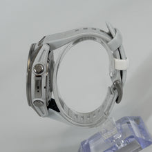 Load image into Gallery viewer, Garmin Fenix 8 AMOLED Edition 43mm Silver GPS