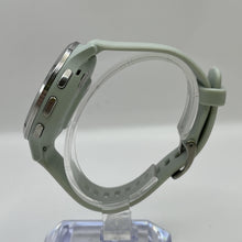 Load image into Gallery viewer, Garmin Venu 3S 41mm Green GPS