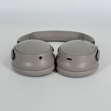 Load image into Gallery viewer, Bose QuietComfort Headphones Beige