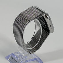 Load image into Gallery viewer, Apple Watch (Series 8) 45mm Silver Unlocked 32GB