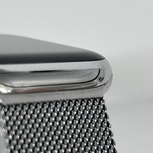 Load image into Gallery viewer, Apple Watch (Series 8) 45mm Silver Unlocked 32GB